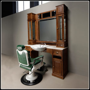 Klassisches Friseurmöbel Teak